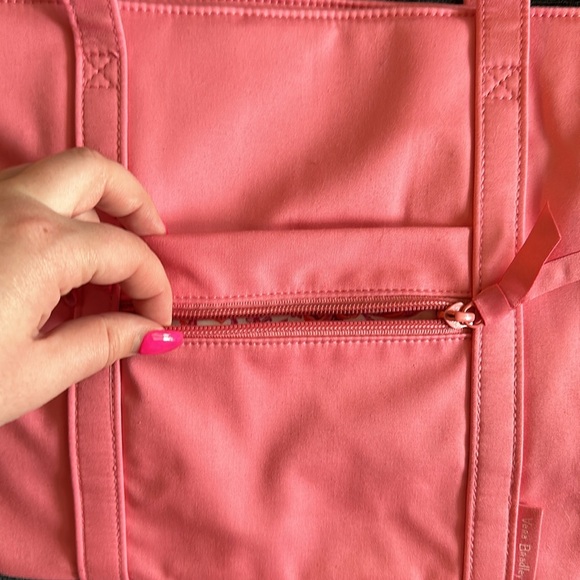 Vera Bradley Women’s Small Vera Tote in Rouge Rose - Picture 7 of 12